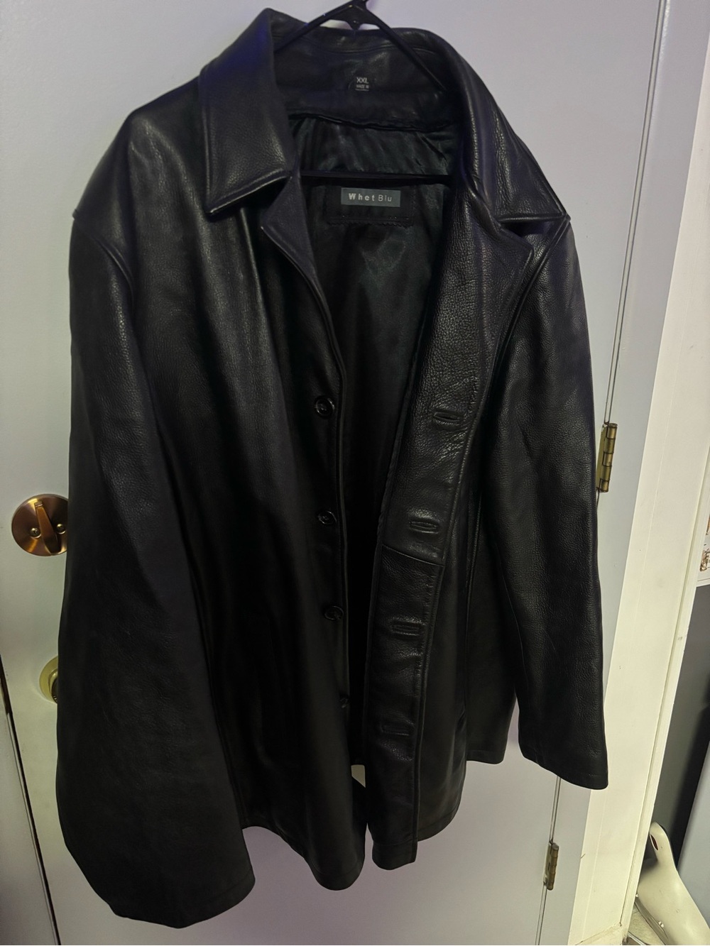 WhetBlu Men’s Black Leather Button-Front Jacket